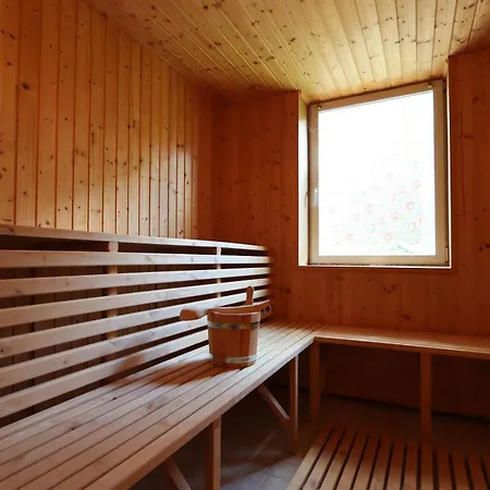 Habicht Villa-paelitzsee شقة